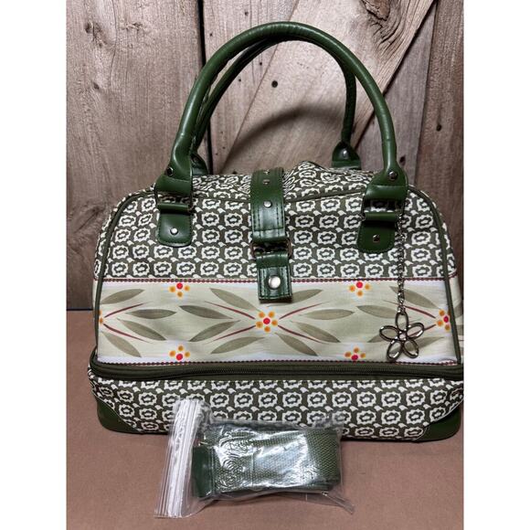 Temptations Old World Sage Green Thermal Insulated Casserole Carrier Tote Bag - Picture 1 of 9